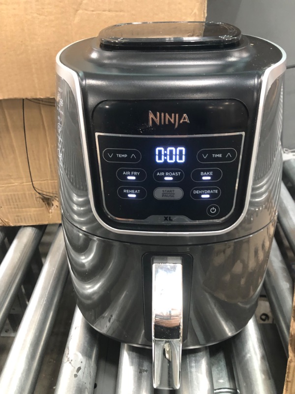 Photo 3 of Ninja AF150AMZ Air Fryer XL, 5.5 Qt. Capacity that can Air Fry, Air Roast, Bake, Reheat & Dehydrate, with Dishwasher Safe, Nonstick Basket & Crisper Plate and a Chef-Inspired Recipe Guide, Grey