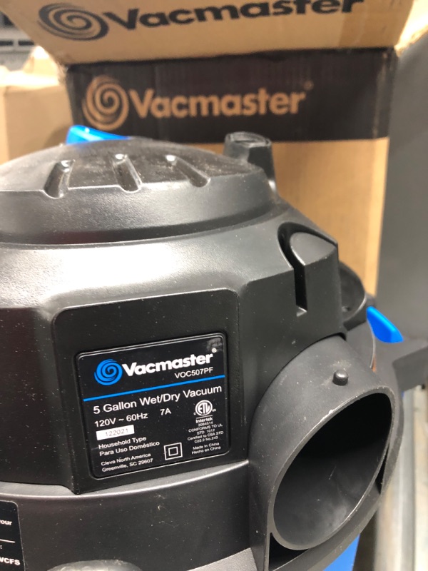 Photo 2 of Vacmaster 3 Peak HP 5 Gallon Shop Vacuum Lightweight Powerful Suction Wet Dry Vacuum Cleaner with Blower Function for Dog Hair,Garage,Car,Home & Workshop