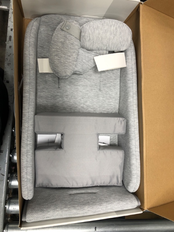 Photo 2 of UPPAbaby Infant Snugseat