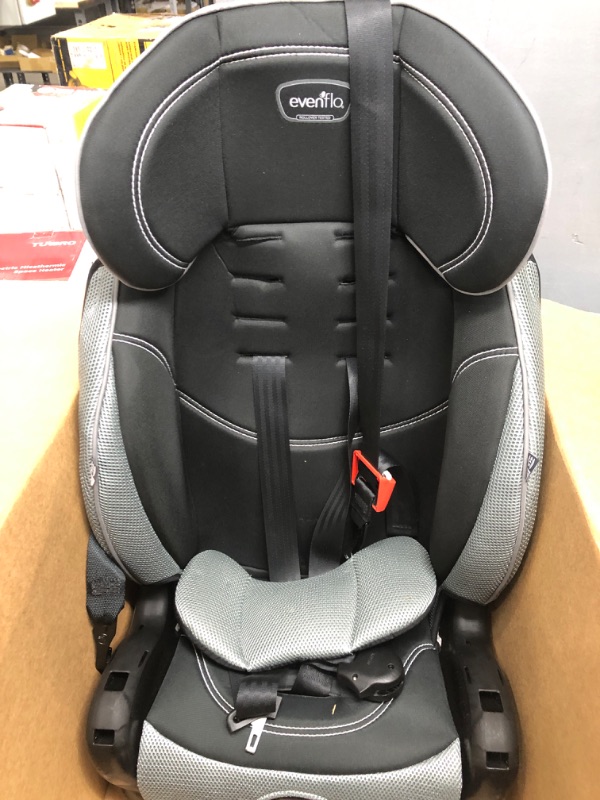 Photo 2 of Evenflo Chase LX Harnessed Booster Car Seat (Jameson)