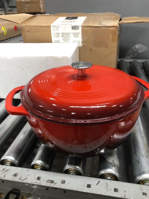 Photo 2 of Amazon Basics Enameled Cast Iron Covered Dutch Oven, 6-Quart, Red & Silicone, Non-Stick, Food Safe Baking Mat - Pack of 2