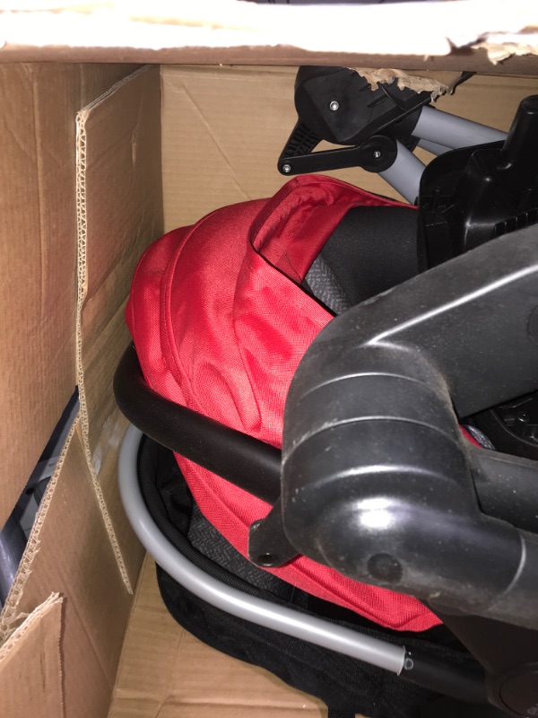 Photo 4 of ***Parts only Evenflo Pivot Modular Travel System with SafeMax Car Seat Modular Travel System Salsa Red