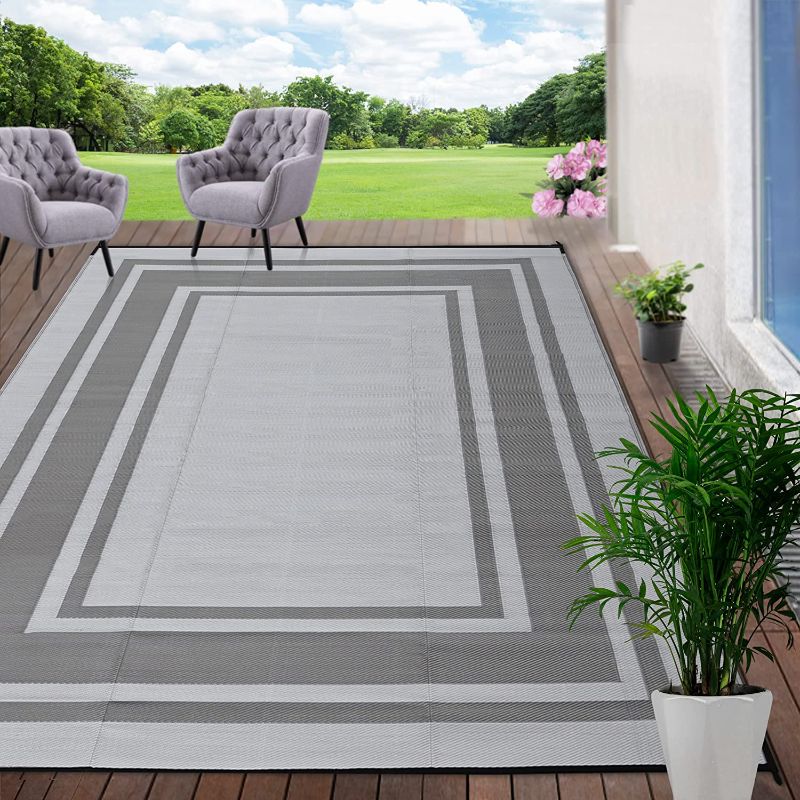 Photo 1 of 9x12 patio rug