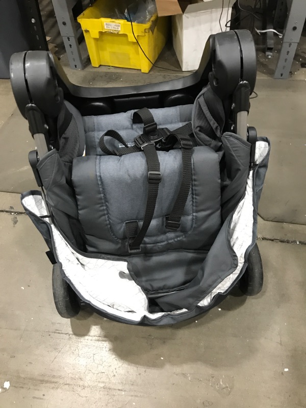 Photo 5 of Chicco Bravo Trio Travel System and Extra Base Bundle, Brooklyn, Navy Brooklyn Bravo with Extra Base (2 total)