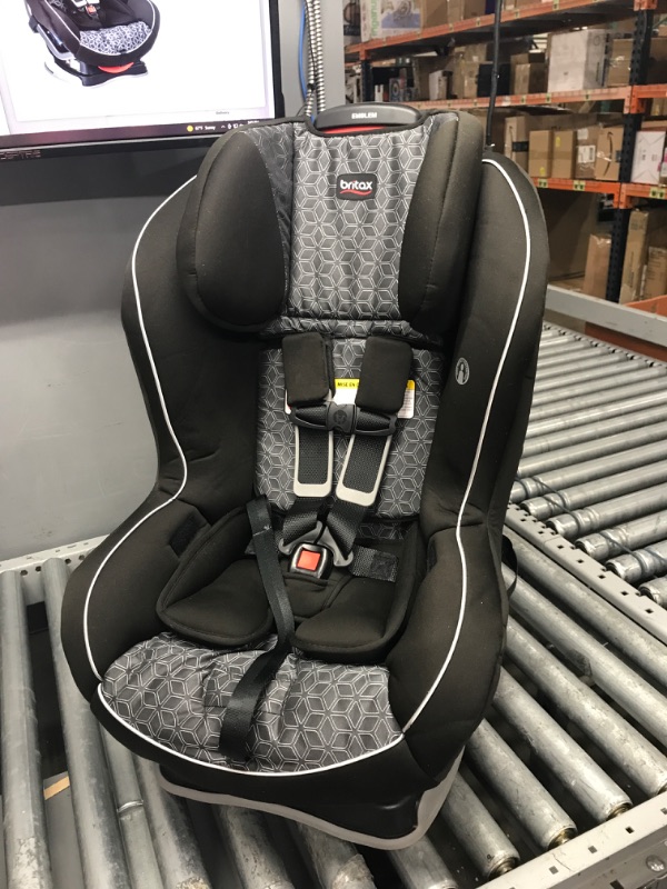 Photo 2 of Britax Emblem 3 Stage Convertible Car Seat, Fusion
