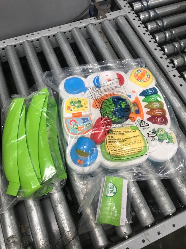 Photo 1 of LeapFrog Little Office Learning Center (Frustration Free Packaging), Green