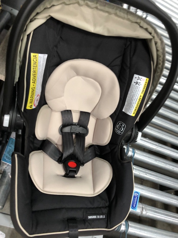 Photo 1 of Graco Modes Element Lx Travel System
