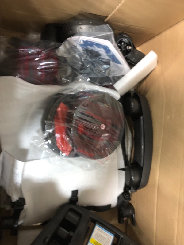 Photo 1 of Graco Modes Element Lx Travel System
