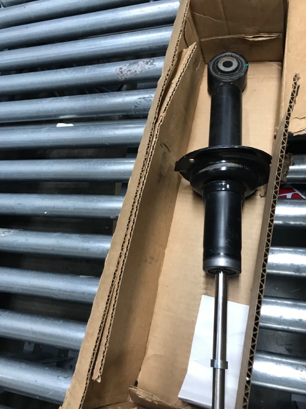 Photo 3 of Monroe Shocks & Struts Magnum Severe Service 553004 Suspension Strut