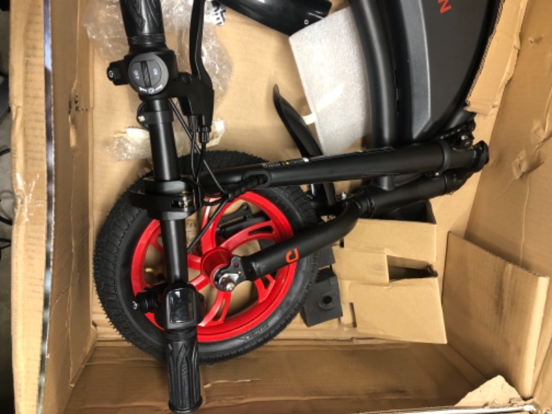 Photo 5 of *FOR PARTS AND/OR REPAIR*SEE NOTE* Jetson Bolt Adult Folding Electric Ride On, Foot Pegs, Easy-Folding, Built-in Carrying Handle, Lightweight Frame, LED Headlight, Twist Throttle, Cruise Control, Rechargeable Battery
