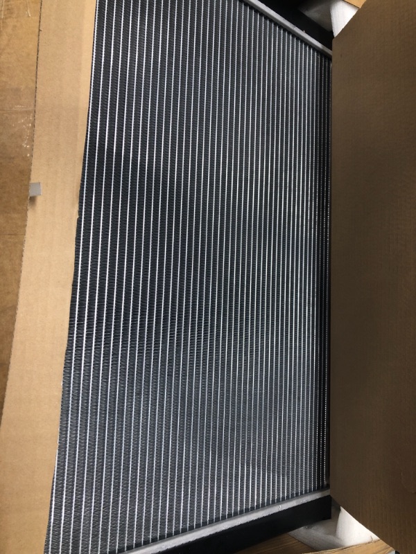 Photo 2 of AUTOSAVER88 Radiator Compatible with 2005 2006 Sienna 3.3L V6 ATRD1067