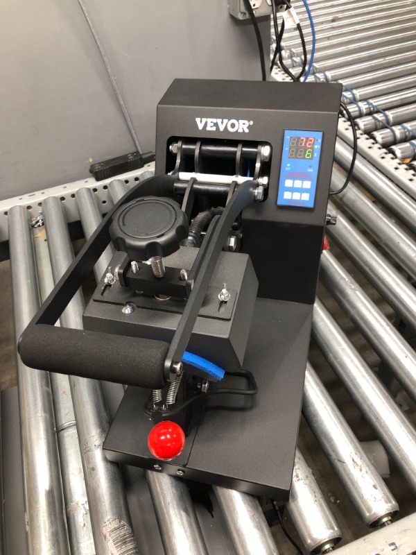 Photo 2 of VEVOR Hat Press Machine 3.5X5.9 Inch Cap Press Heat Press Machine Professional Transfer Hat Press with 12000 Hours Life Digital LCD Timer and Temperature Control (350W)