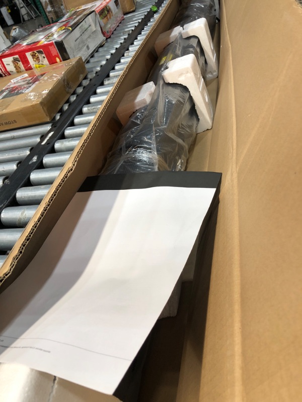 Photo 1 of Elgato Green Screen - Collapsible Chroma Key Backdrop, Wrinkle-Resistant Fabric and Ultra-Quick Setup for background removal for Streaming, Video...
