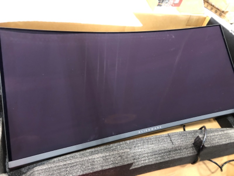 Photo 3 of Alienware 34 Inch Curved PC Gaming Monitor, 3440 x 1440p Resolution, Quantum Dot OLED 175Hz, 1800R Curvature, True 1ms GTG, 1,000,000:1 Contrast Ratio, 1.07 Billion Colors, AW3423DW - Lunar Light
