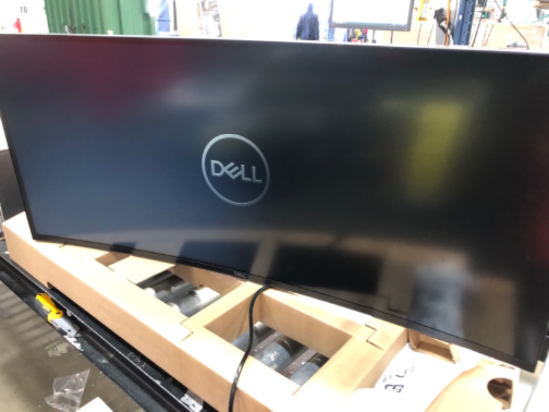 Photo 5 of Dell U3821DW UltraSharp Curved USB-C Hub Monitor - 37.52-inch WQHD (3840 x 1600) 60Hz 2300R Curvature Display, 8ms Response time, USB-C/DP/HDMI/RJ-45, Height/Slant/Tilt/Swivel Adjustability - Silver
