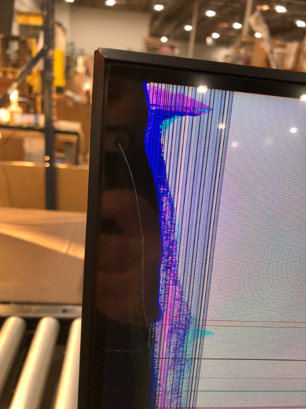 Photo 6 of **CRACKED SCREEN **SAMSUNG 65-Inch Class QLED 4K UHD Q70A Series Dual LED Quantum HDR Smart TV with Alexa Built-In, Motion Xcelerator Turbo+, Multi View Screen (QN65Q70AAFXZA, 2021 Model)
