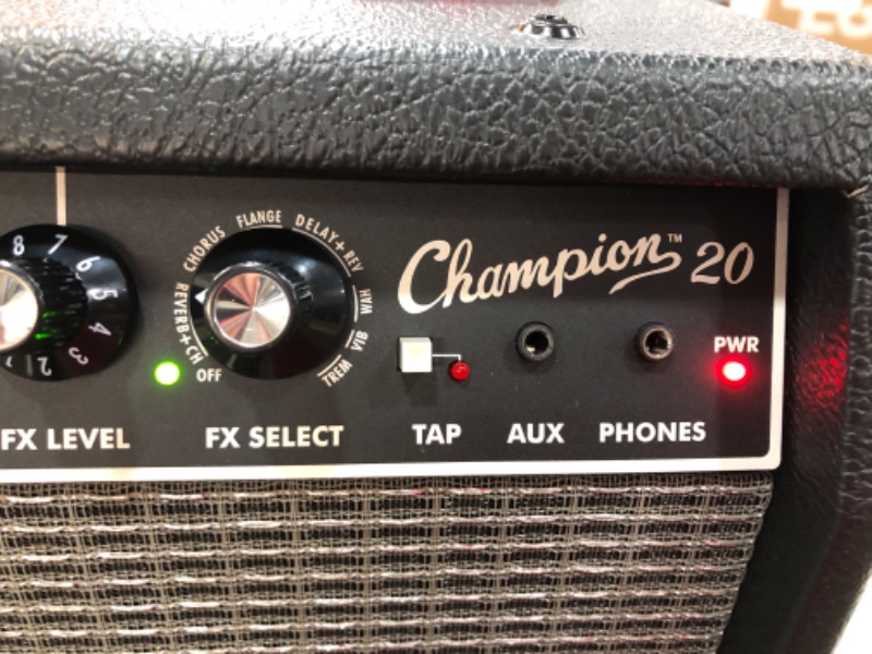 Photo 3 of Fender Champion 20 Guitar Amplifier Guitar Amplifier 20 Watt