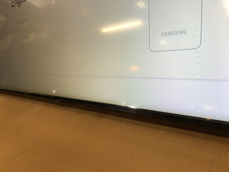 Photo 2 of PIXEL DAMAGES****Samsung 65-Inch Class QLED