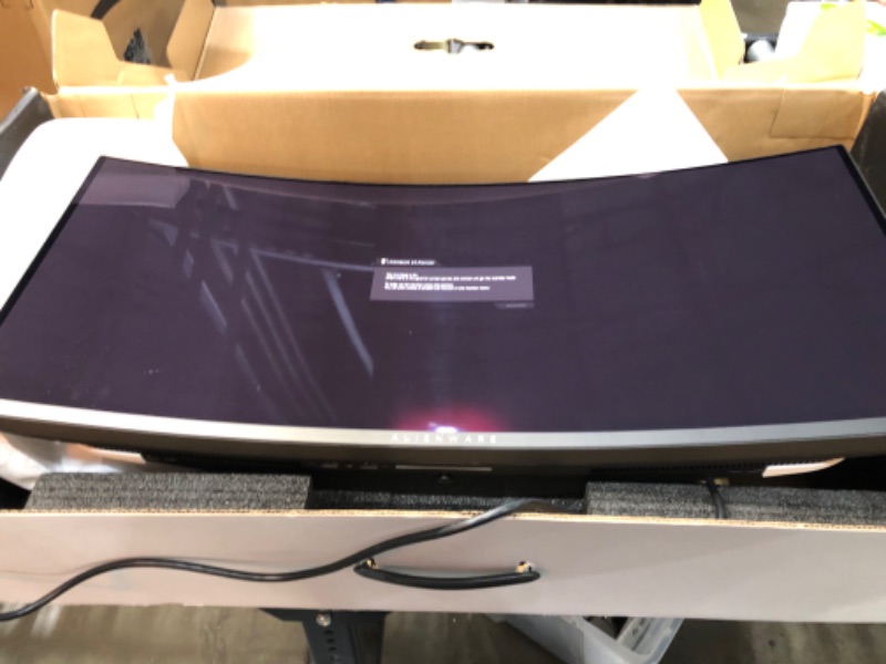 Photo 3 of Alienware 34 Inch Curved PC Gaming Monitor, 3440 x 1440p Resolution, Quantum Dot OLED 175Hz, 1800R Curvature, True 1ms GTG, 1,000,000:1 Contrast Ratio, 1.07 Billion Colors, AW3423DW - Lunar Light
