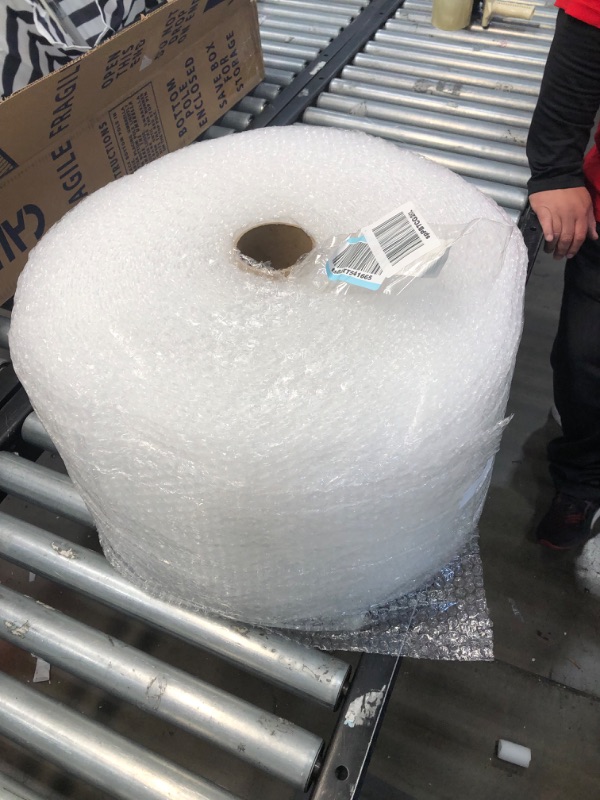 Photo 2 of Amazon Basics Perforated Bubble Cushioning Wrap - Small 3/16", 12-Inch x 175-Foot Long Roll Bubble Wrap