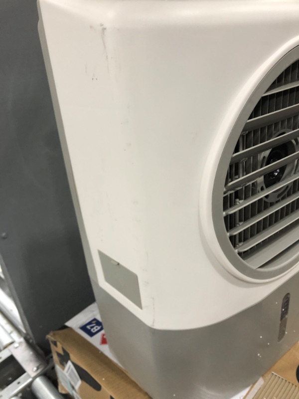 Photo 2 of Hessaire MC18M 500 Sq. Ft. 1300 CFM Portable Evaporative Cooler
