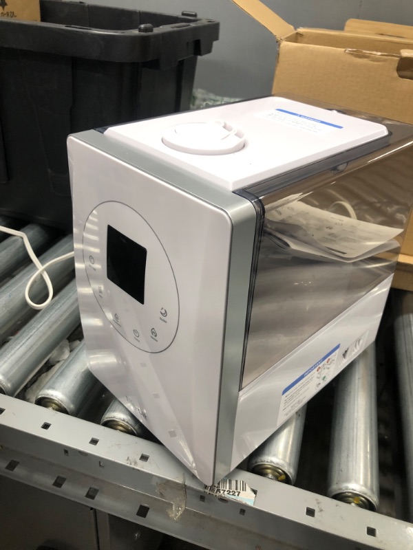 Photo 2 of (DOES NOT FUNCTION)LEVOIT Humidifiers for Bedroom Large Room Home, 6L Warm and Cool Mist Top Fill Ultrasonic Air Vaporizer, Smart App & Voice Control, Quickly Humidify Whole House up to 753 sq.ft, Sleep Mode, Timer Cream White LV600S
**DID NOT POWER ON**