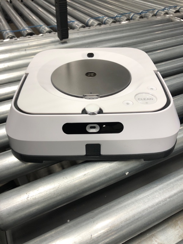 Photo 3 of Braava jet m6 (6110) Robot Mop – Wi-Fi Connected, Precision Jet Spray, Smart Mapping, Multi-Room, Recharge and Resume
**Tested**