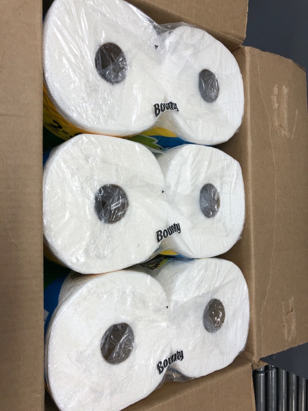 Photo 2 of Quick-Size Paper Towels, White, 12 Family Rolls = 30 Regular Rolls 12 Count (Pack of 1)