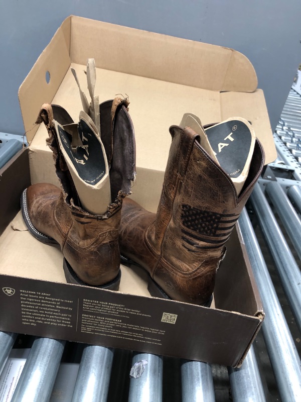 Photo 4 of ***SEE PHOTO FOR DAMAGE*** ARIAT Men's Circuit Patriot Western Boot SIZE 13 