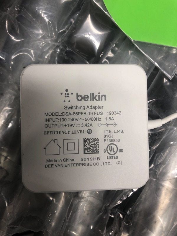 Photo 1 of Belkin SoundForm Elite Hi-Fi Smart Speaker + Wireless Charger, Qi Charging Dock with Sound Acoustics by Devialet, Alexa Voice Controlled Bluetooth Speaker for iPhone, Galaxy and More (White)
**Tested**
