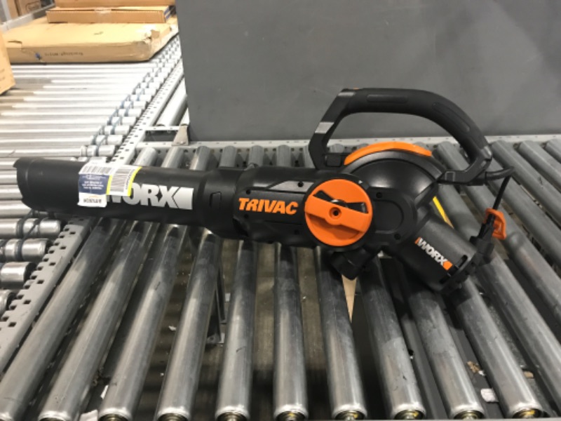 Photo 2 of (Not Functional - Parts Only) Worx WG512 600cfm / 16:1 - 12 Amp TRIVAC Blower / Mulcher / Vac, Single-Lever Conversion, Metal Impeller, Two Speed
