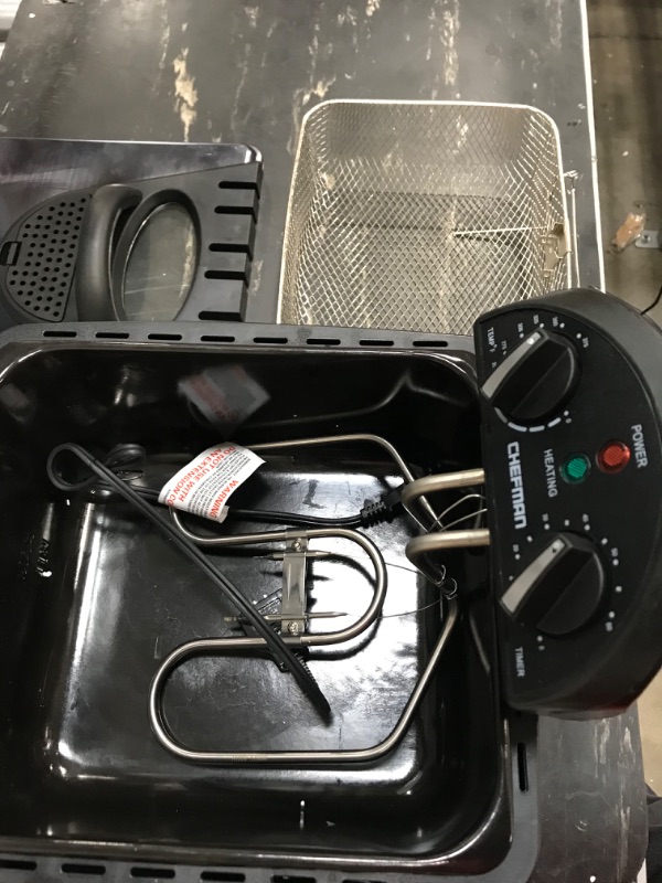 Photo 4 of PARTS ONLY DOES NOT WORK
Chefman 4.5 Liter Deep Fryer w/Basket Strainer, XL Jumbo Size, Adjustable Temperature & Timer, Perfect for Fried Chicken, Shrimp, French Fries, Chips...

