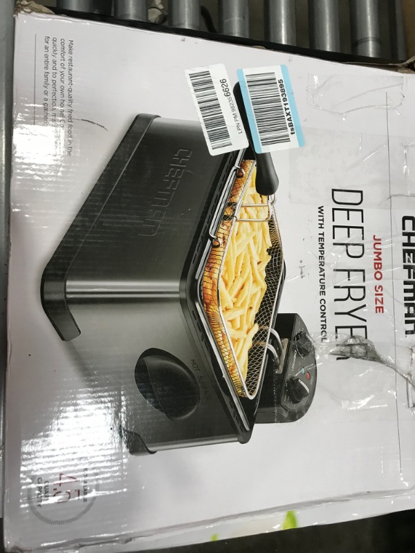 Photo 2 of PARTS ONLY DOES NOT WORK
Chefman 4.5 Liter Deep Fryer w/Basket Strainer, XL Jumbo Size, Adjustable Temperature & Timer, Perfect for Fried Chicken, Shrimp, French Fries, Chips...

