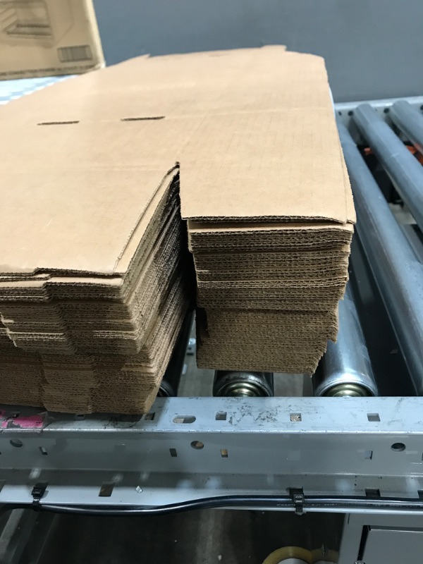 Photo 3 of APQ Pack of 25 Tab Lock Mailers 11 x 16 Kraft Chipboard envelopes 11x16 Rigid Paperboard mailers. Locking tab Closure. No Bend documents. Ideal for Business, Shipping, Packaging, Invitations.
