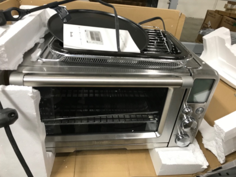 Photo 2 of **parts only, non-functional**
Breville BOV900BSS the Smart Oven Air - Electric oven - convection - 29.9 qt - 1800 W