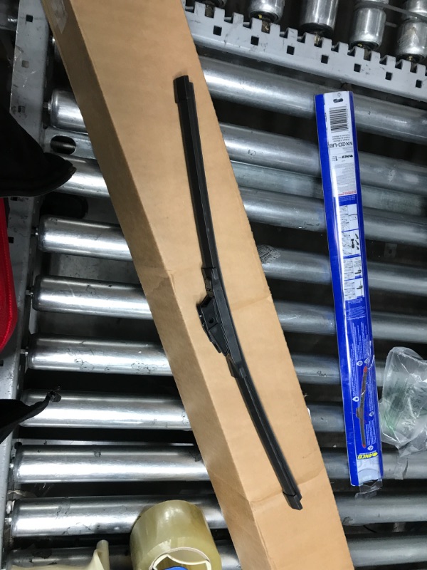 Photo 1 of ANCO WX-20-UB Winter Extreme Beam Wiper Blade - 20", 1 pack