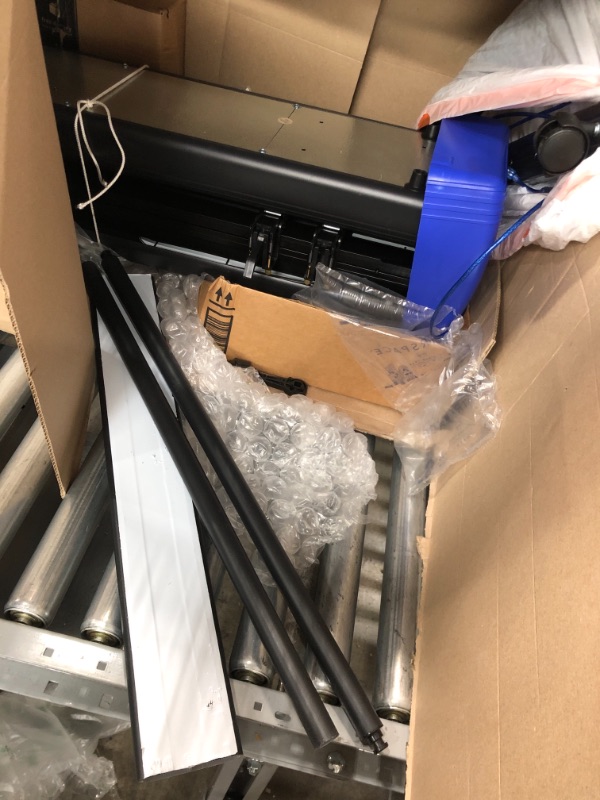 Photo 1 of VEVOR Vinyl Cutter 28 Inch Vinyl Cutter Machine with 20 Blades Maximum Paper Feed 720mm Vinyl Plotter Cutter Machine with Sturdy Floor Stand Adjustable Force and Speed for Sign Making 28 Inch Black *Missing Some Accessories*