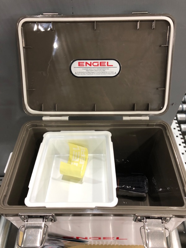 Photo 4 of Engel ENGLBC7-N 7.5qt Live Bait Cooler with 2nd Generation 2X2 Portable Aerator Pump. White