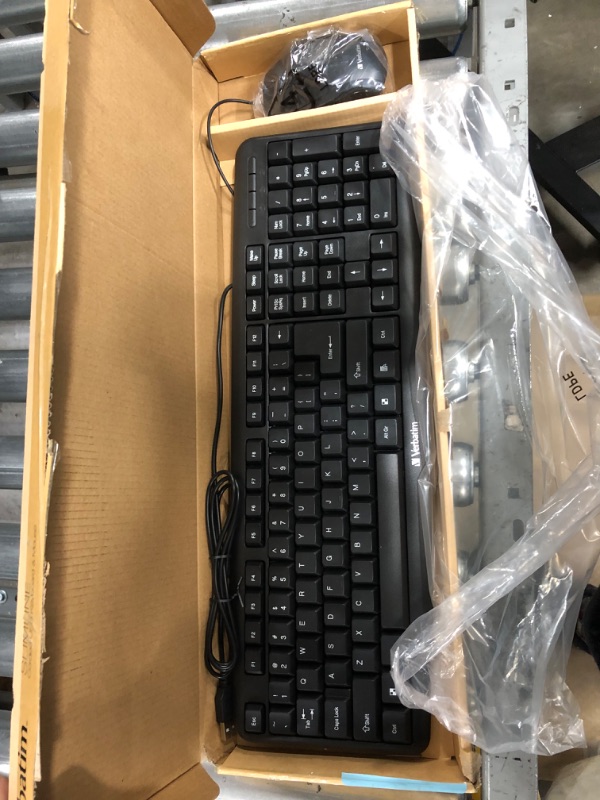 Photo 1 of Slimline Corded USB Keyboard & Mouse - Verbatim 99202