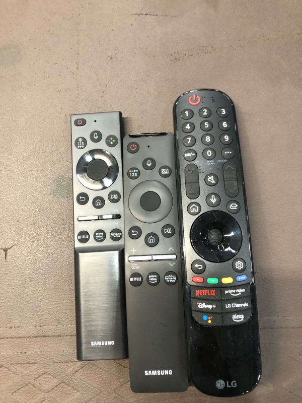 Photo 1 of Bundle of Tv remotes