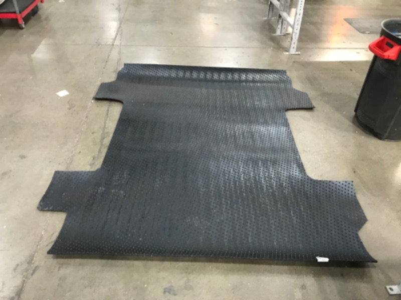 Photo 2 of 77" X 71" UNKNOWN MAKE OR MODEL TRUCK BED MAT