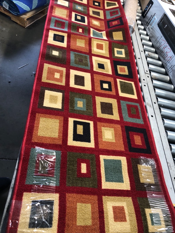 Photo 1 of 2FTX8FT RUNNER RUG 