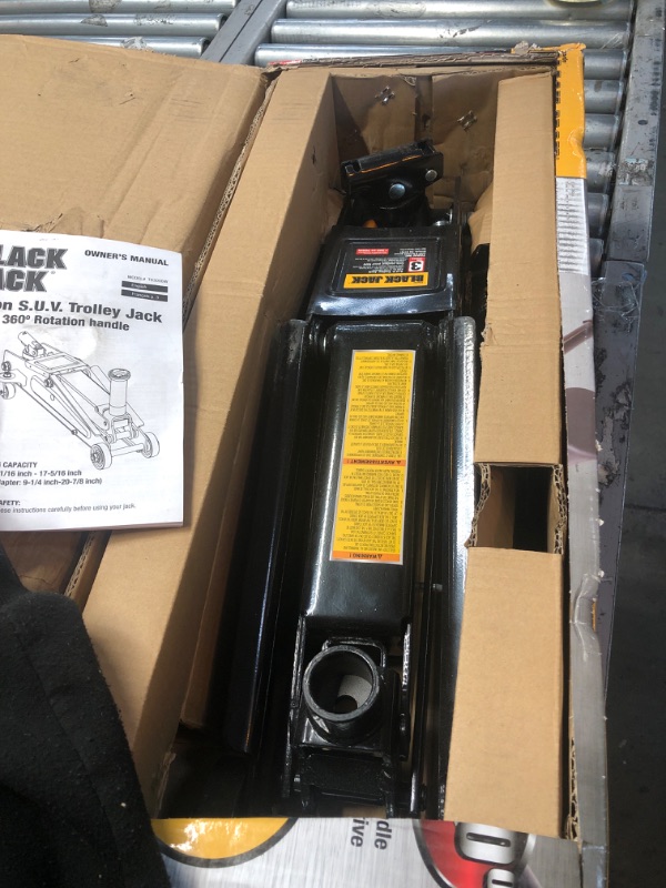 Photo 2 of Torin T83006W Blackjack Hydraulic Trolley Service/Floor Jack (Fits: SUVs and Extended Height Trucks): 3 Ton (6,000 lb) Capacity, Black