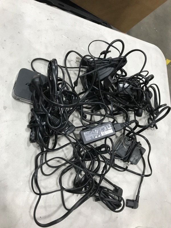 Photo 1 of MIXED BUNDLE OF TV DISPLAY CORDS**SET OF 20**MIXED TYPES**