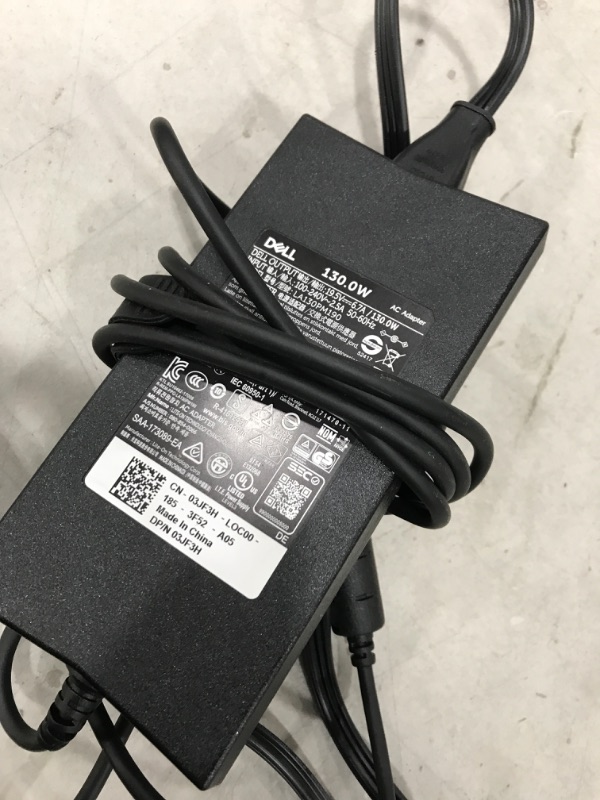 Photo 3 of Dell LA130PM190 - 130W 19.5V 6.7A 5mm Smart Tip AC Adapter With Power Cable
