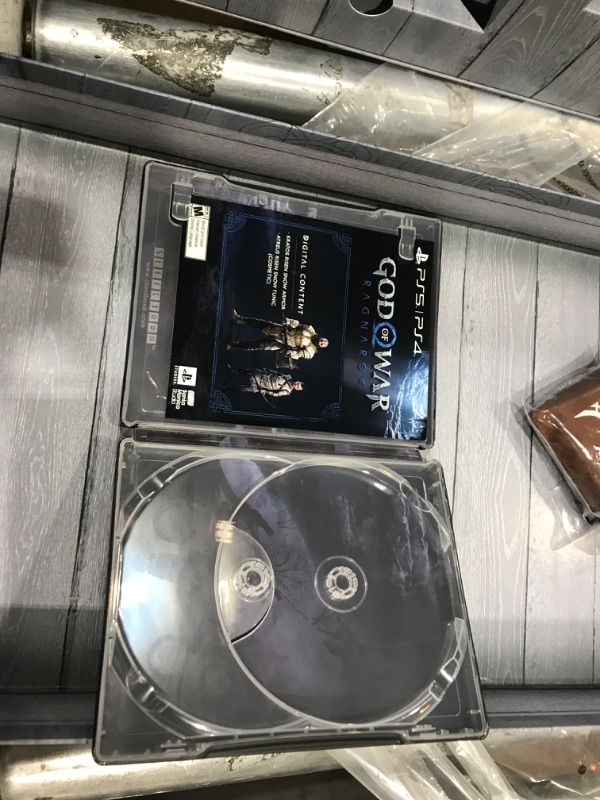 Photo 5 of **MISSING GAME AXE ONLY** God of War Ragnarök Collector's Edition - PS4 and PS5 Entitlements PS4/PS5 Collector's Edition