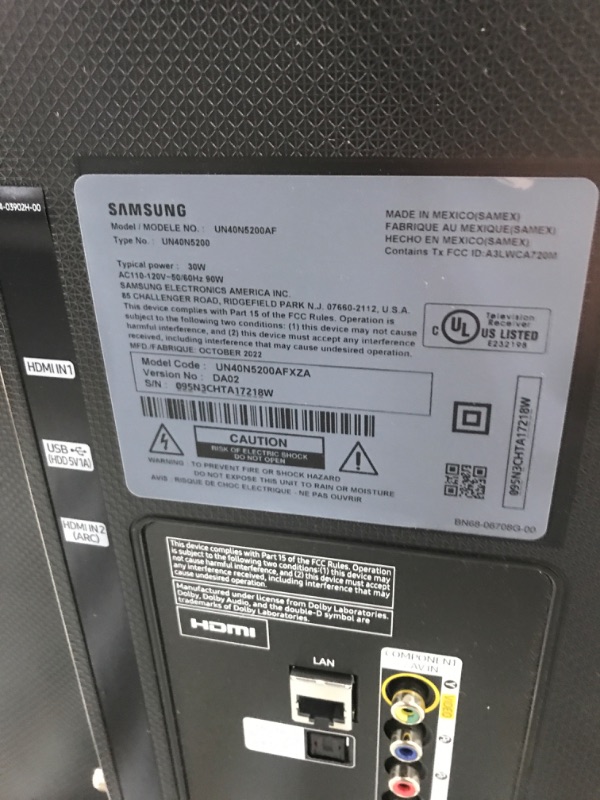 Photo 3 of SAMSUNG 40-inch Class LED Smart FHD TV 1080P (UN40N5200AFXZA, 2019 Model)