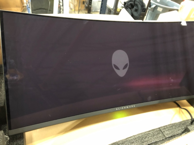 Photo 4 of Alienware 34 Inch Curved PC Gaming Monitor, 3440 x 1440p Resolution, Quantum Dot OLED 175Hz, 1800R Curvature, True 1ms GTG, 1,000,000:1 Contrast Ratio, 1.07 Billion Colors, AW3423DW - Lunar Light
