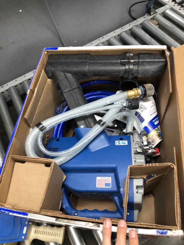 Photo 2 of *NONFUNCTIONAL* Graco Magnum 262800 X5 Stand Airless Paint Sprayer, Blue
