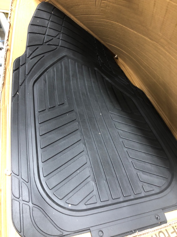 Photo 2 of Amazon Basics 4-Piece All-Weather Protection Heavy Duty Rubber Floor Mats Set with Cargo Liner for Cars, SUVs, and Trucks?Black,Universal Trim to Fit Black Thick Heavy Duty Rubber 4-Piece767311686063
